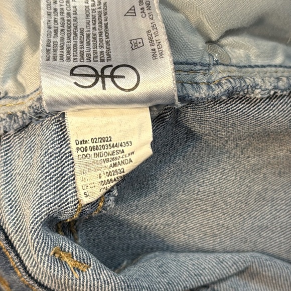 Gloria Vanderbilt Amanda Light Wash Women’s 22W Stretch Denim Jeans - Picture 9 of 9